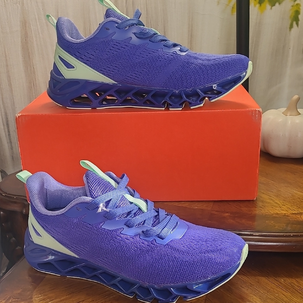 New in box! Fashion Womens 38 size 7.5 Vibrant Purple Athletic Sneakers